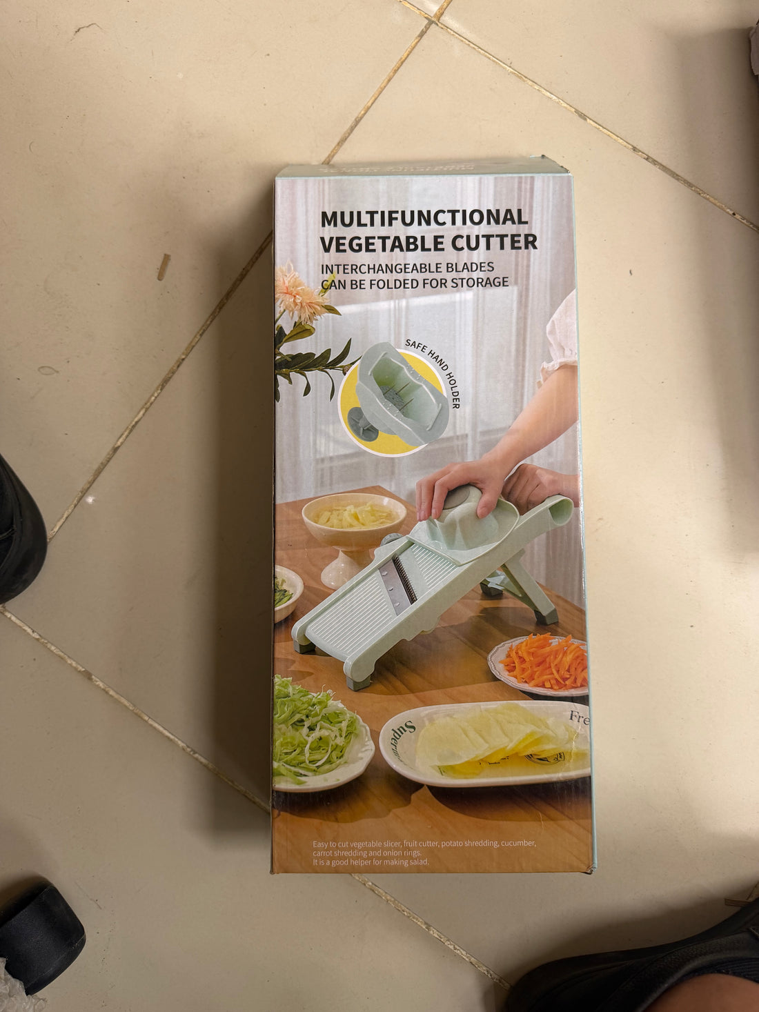 Foldable Multifunctional Vegetable Cutter with Interchangeable Stainless Steel Blades