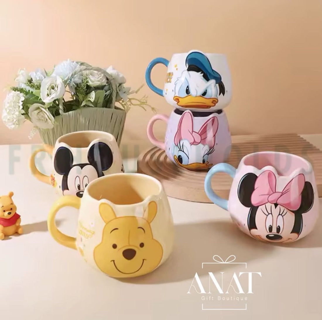 Walt Disney Embossed Character Coffee Mug – 450ml - Daisy Duck - Porcelain