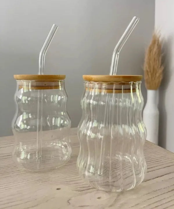 Aesthetic Curved Glass Iced Coffee Cup