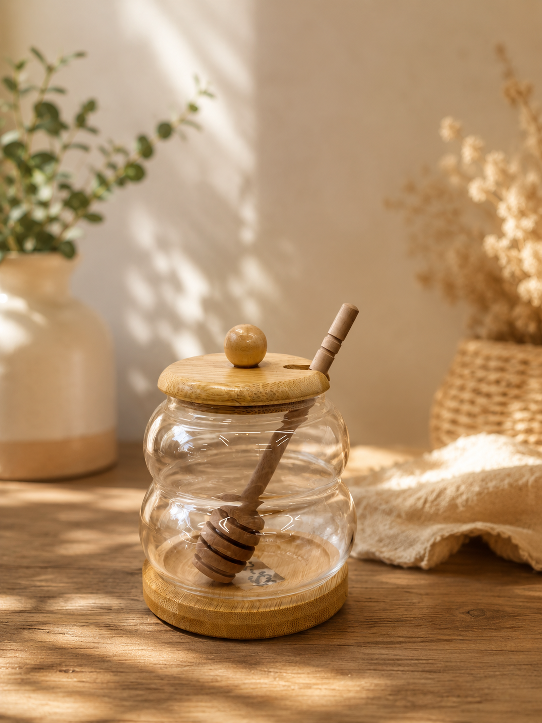 Elegant Glass Honey Storage Container with Wooden Dipper Stick