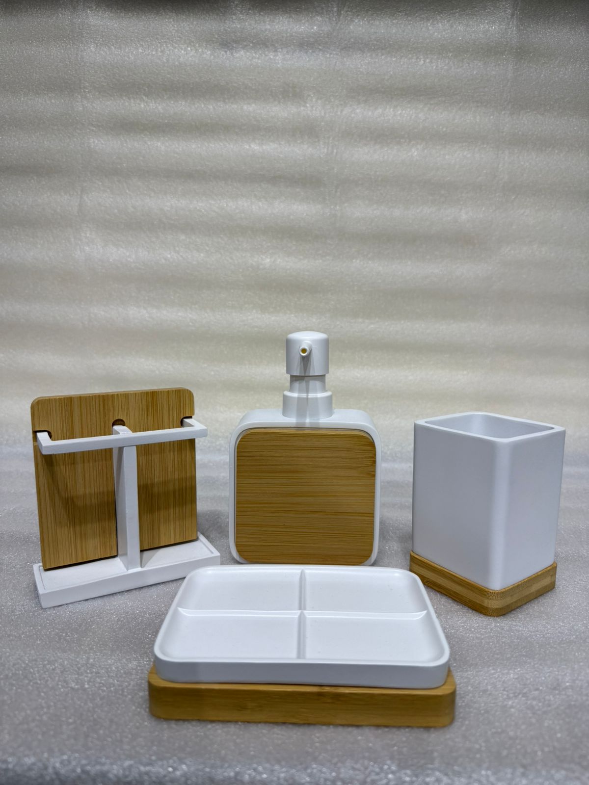 LUXURY BAMBOO BATHROOM ACCESSORIES SET - MATTE WHITE