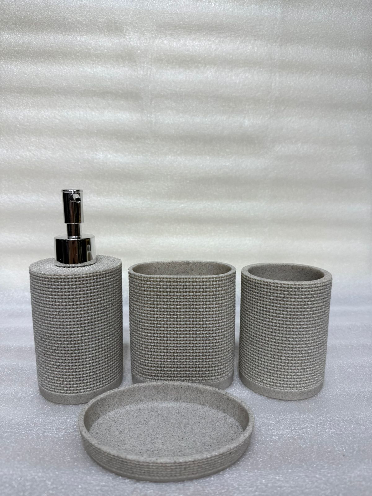 LUXURY RESIN BATHROOM ACCESSORIES SET TEXTURED BEIGE 4 PIECES SET