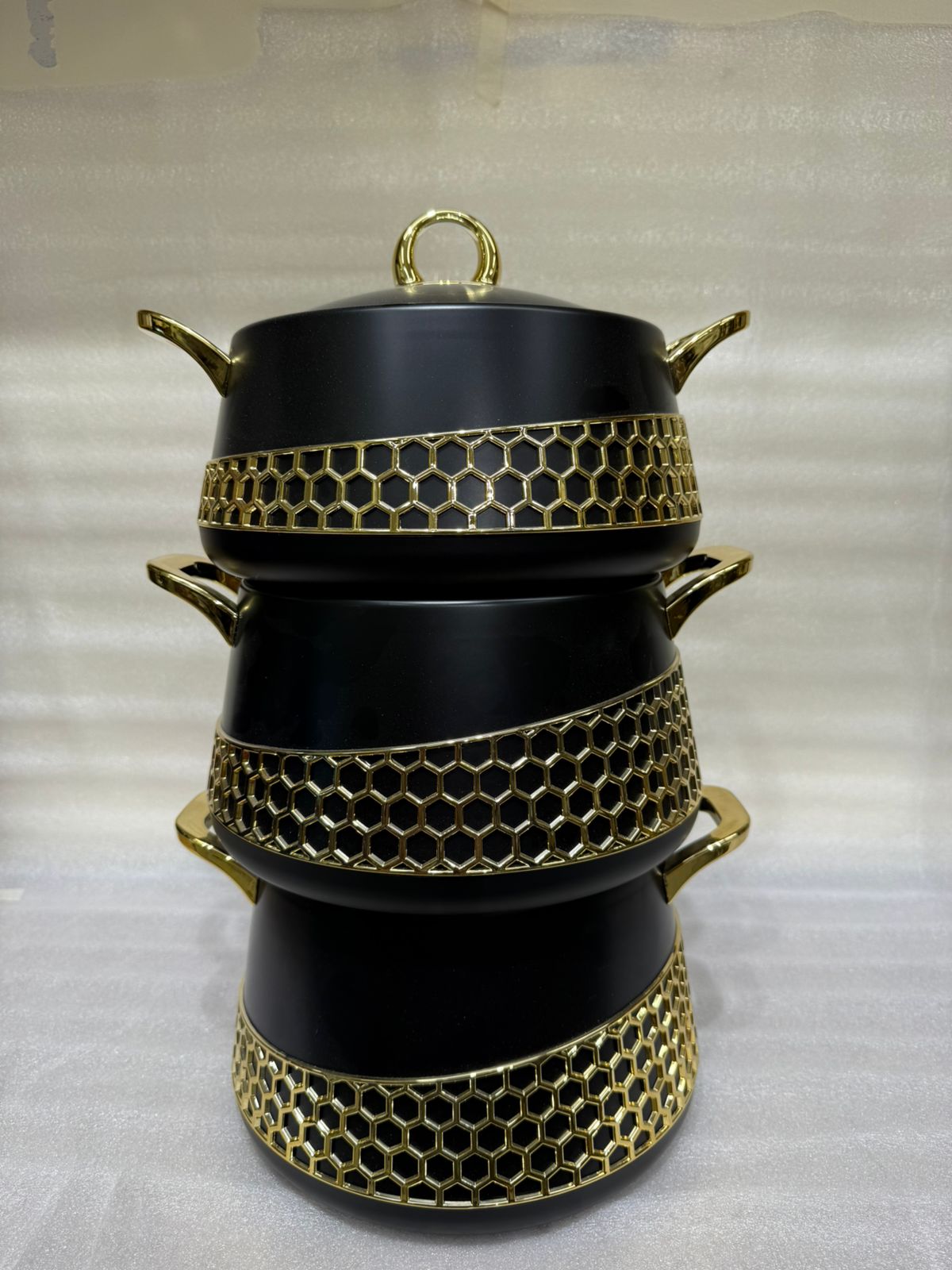 Elegant Matte Black & Gold Hot Pot Set of 3